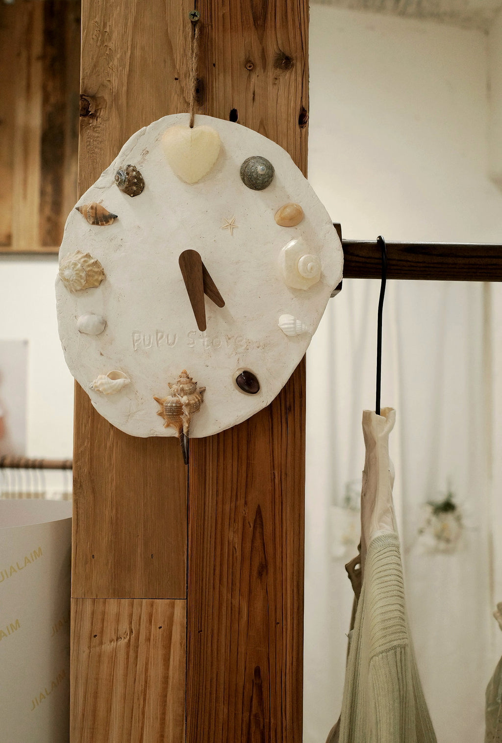 DIY Tide Clock Kit - Handmade Seashell Table Clock