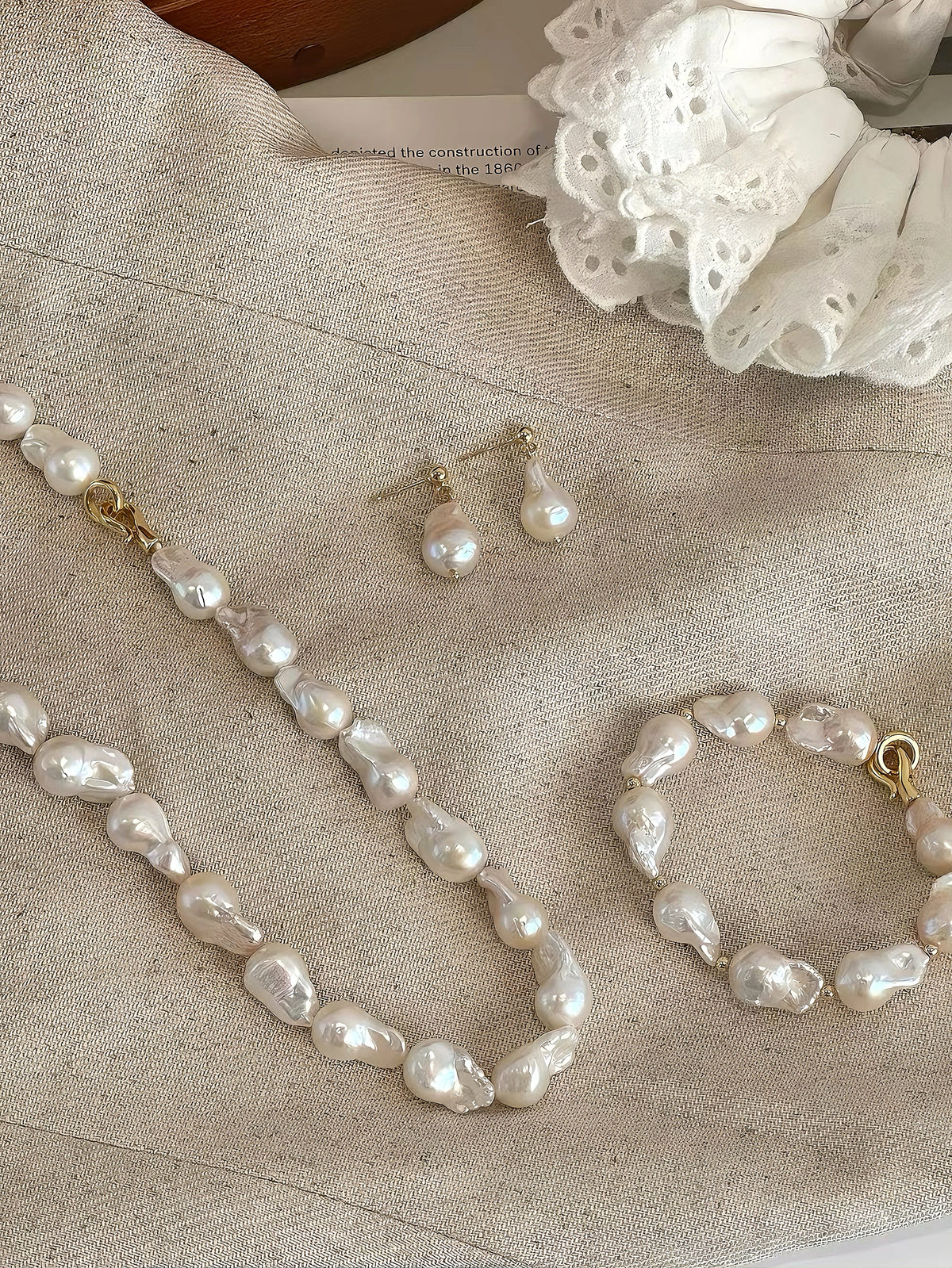 Elegant Handmade Baroque Freshwater Pearl Bracelet