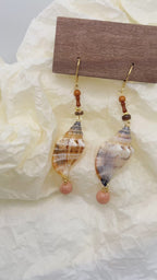 Conch Shell Drop Earrings – Handmade Boho Jewelry with Natural Pink Agate Beads