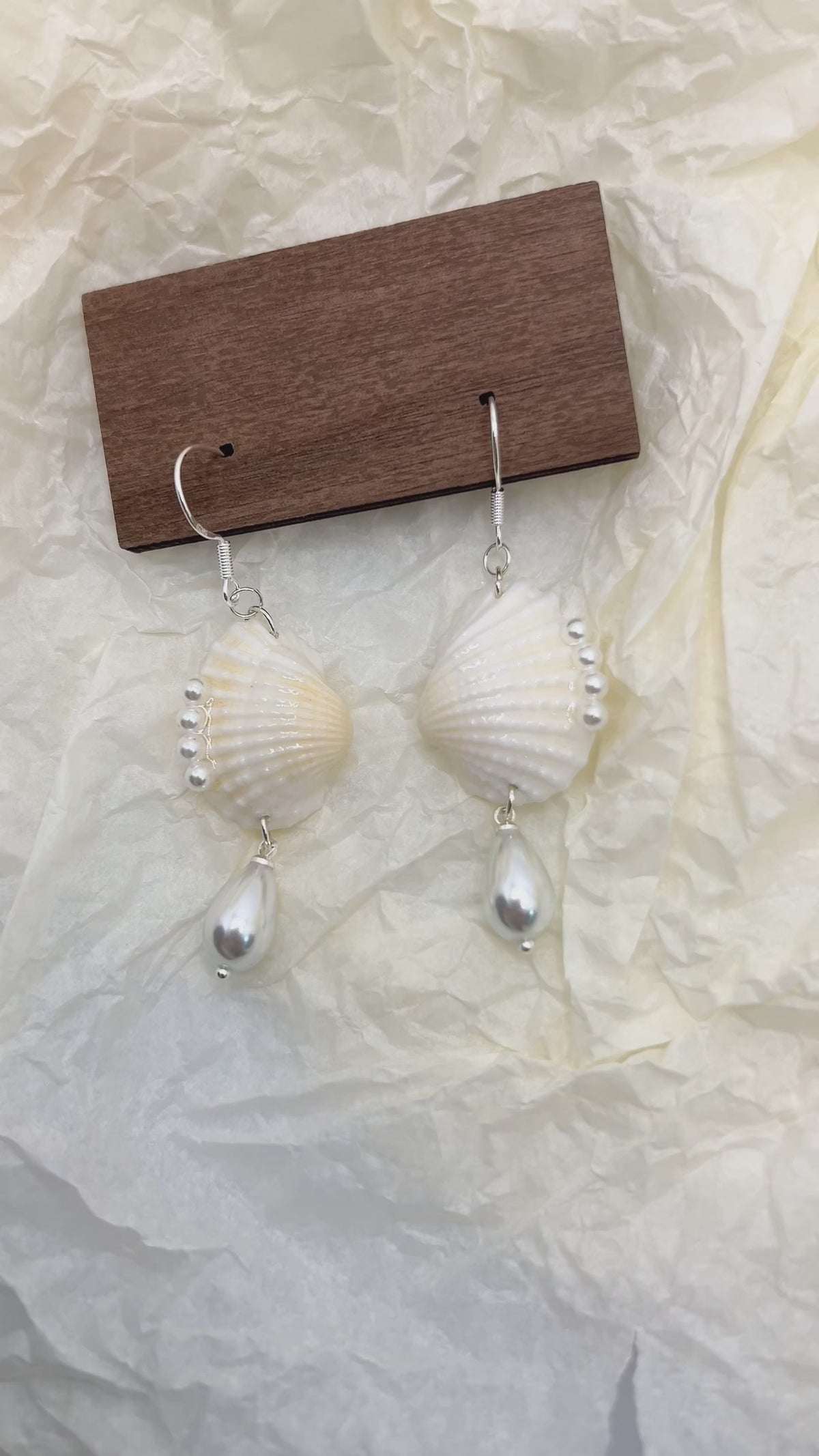 Scallop Seashell Pearl Dangle Earrings - Handmade Ocean Beach Jewelry